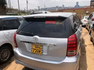 Toyota Wish 2006 Silver