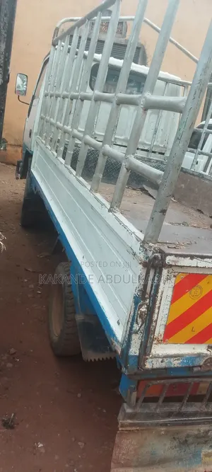 Isuzu Elf 1500