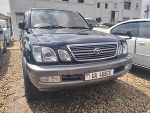 Toyota Land Cruiser Prado 2004 Black