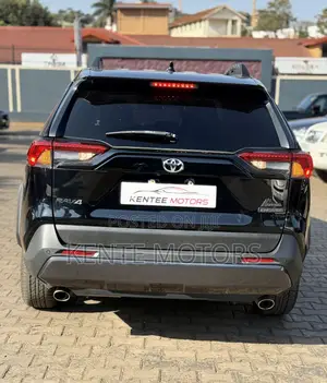 Toyota RAV4 TRD Off Road 2022 Black