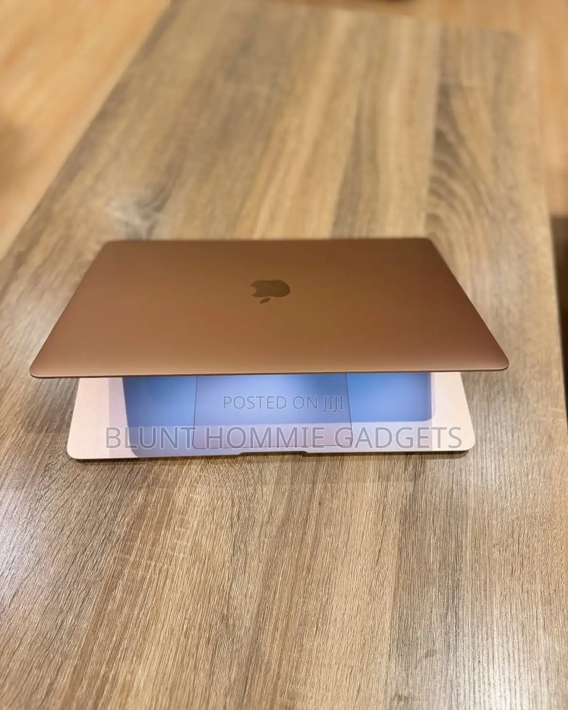 Laptop Apple MacBook Air 2020 8GB Intel Core i5 SSD 256GB