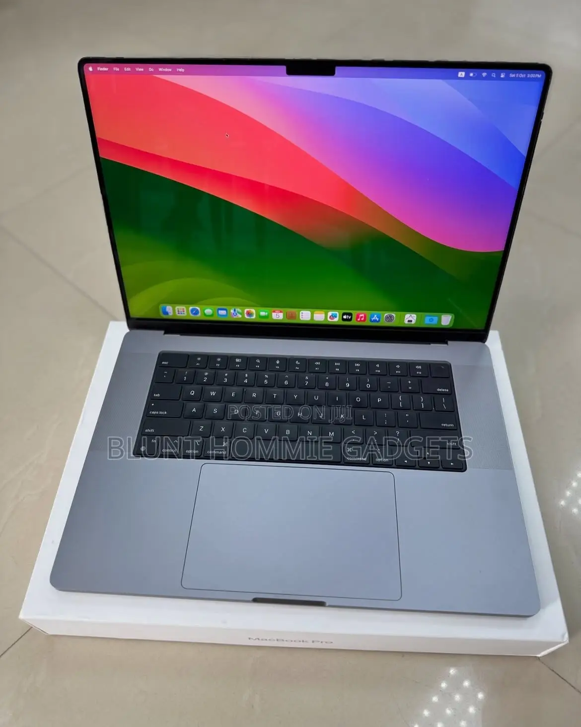 Laptop Apple MacBook Pro 2023 M2 8GB Apple M2 SSD 512GB