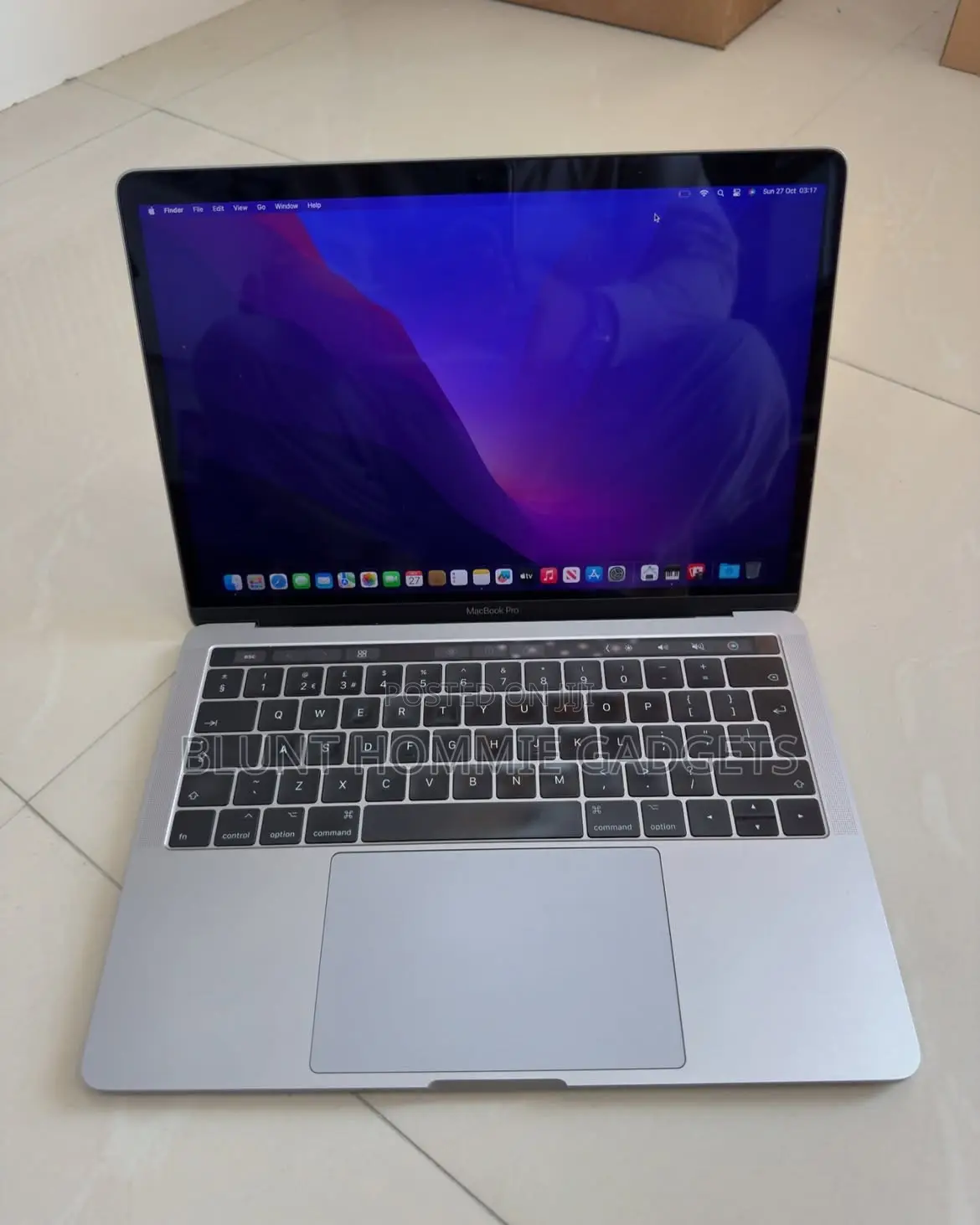 Laptop Apple MacBook Pro 2017 8GB Intel Core i7 SSD 256GB