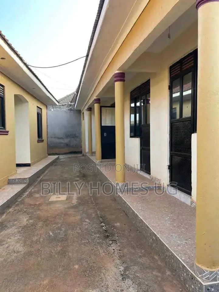 3bdrm House in Nangabo for sale