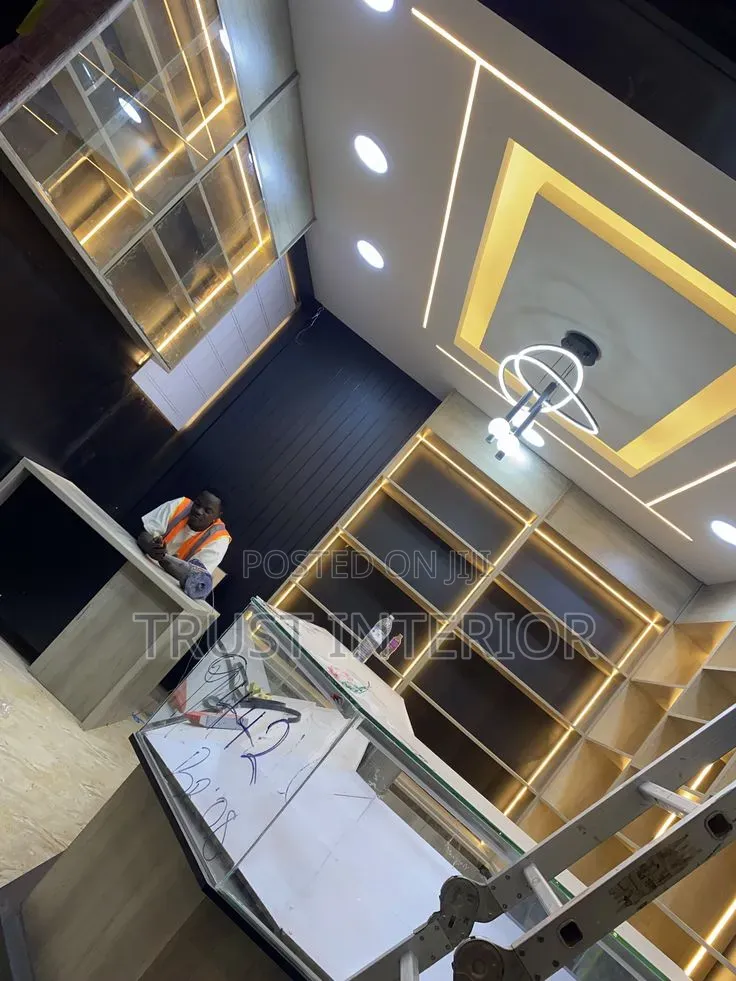 Shop Interior Designers 542