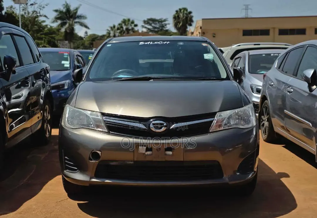 Toyota Corolla Fielder 1.5 Petrol FWD 2012
