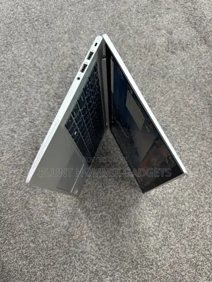 Laptop HP EliteBook 840 G8 8GB Intel Core i7 SSD 256GB