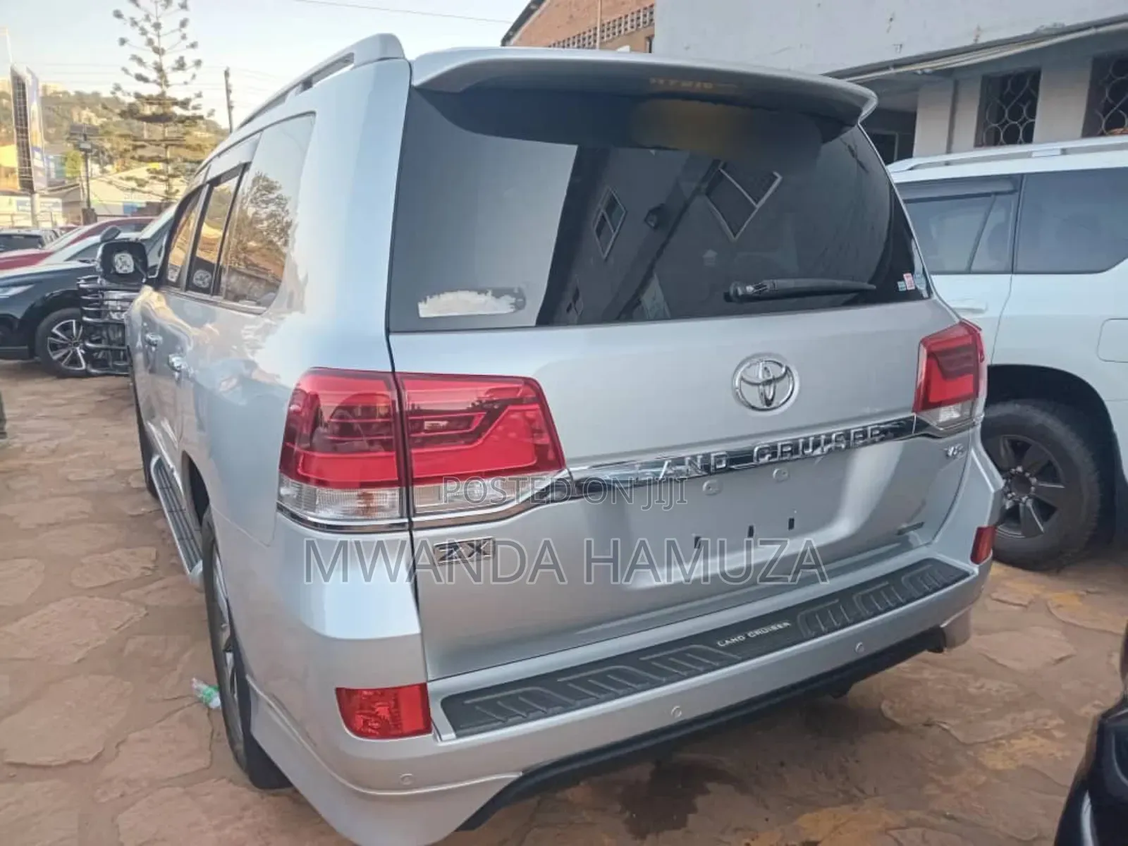 Toyota Land Cruiser 2018 Silver