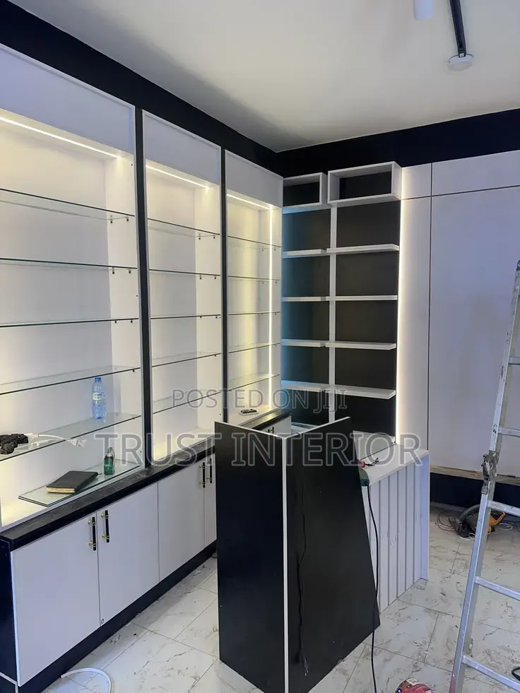 Shop Fitting Services 653