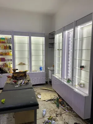 Shop Fitting Services 653