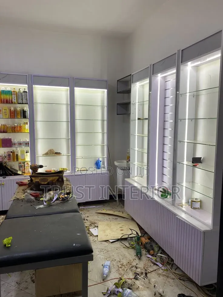Shop Fitting Services 653