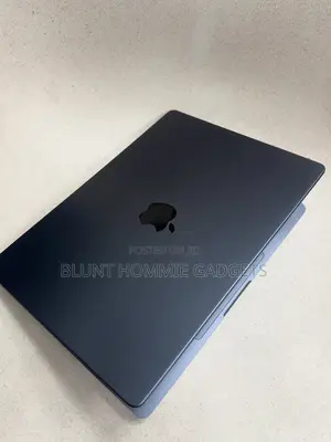 Laptop Apple MacBook Pro 2023 M3 Pro 16GB Apple M3 Pro SSD 512GB