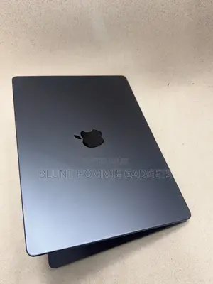Laptop Apple MacBook Pro 2023 M3 Pro 16GB Apple M3 Pro SSD 512GB