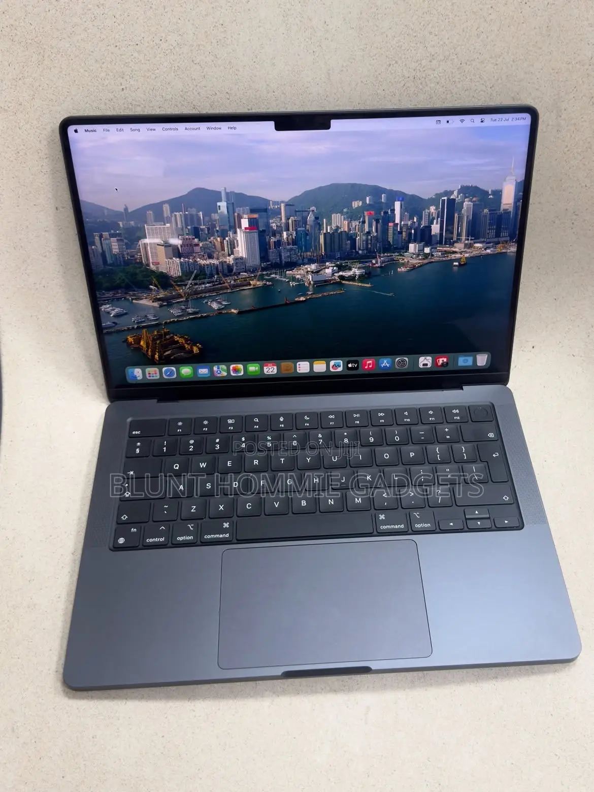 Laptop Apple MacBook Pro 2023 M3 Pro 16GB Apple M3 Pro SSD 512GB