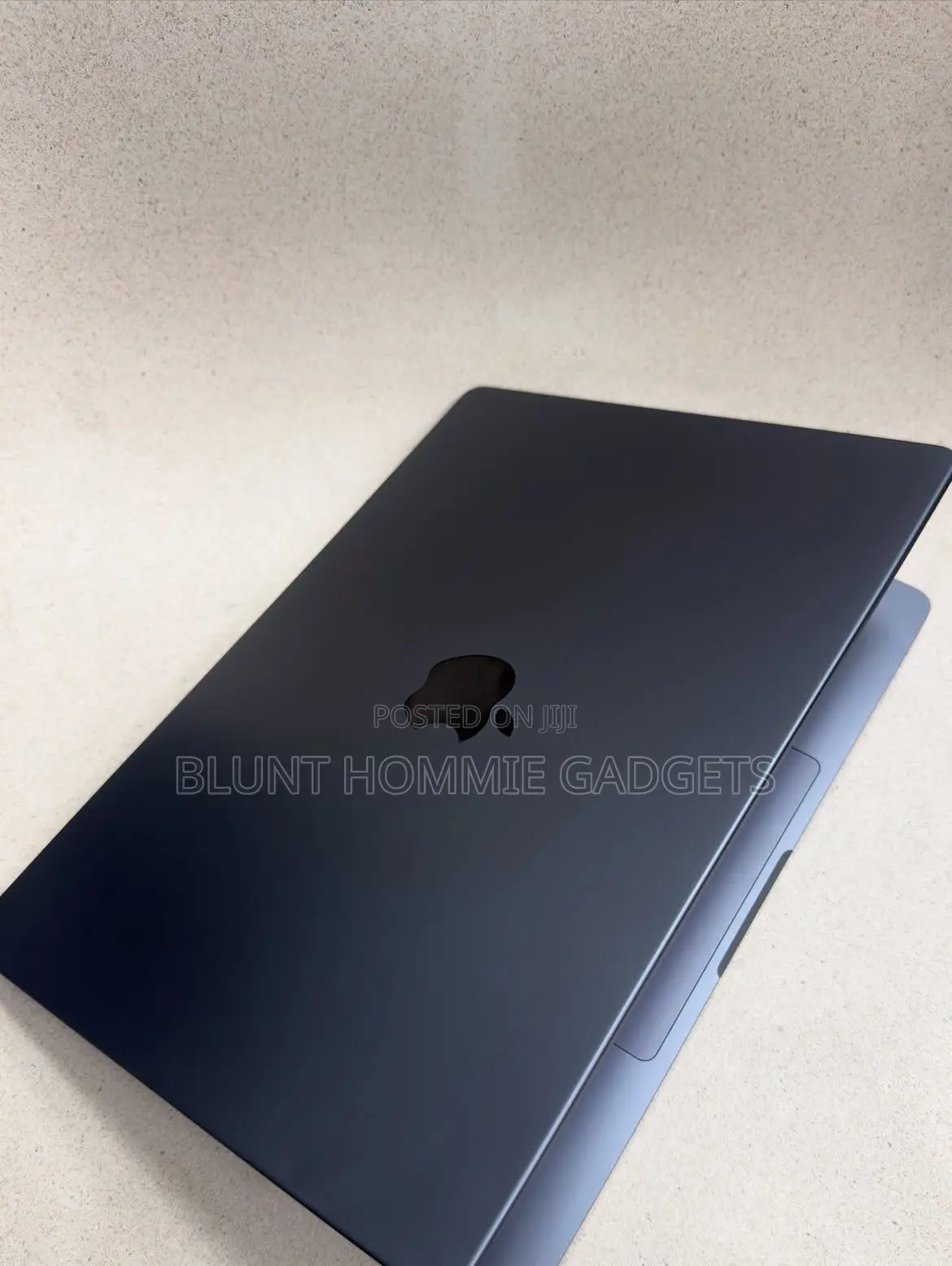 Laptop Apple MacBook Pro 2023 M3 Pro 16GB Apple M3 Pro SSD 512GB