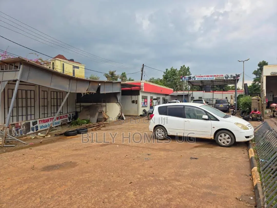 Commercial Plot for Sale in Najjera