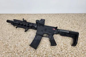 M4-Style 818 Tactical Carbine Replica -Gel Blaster Soft Bullet Toy