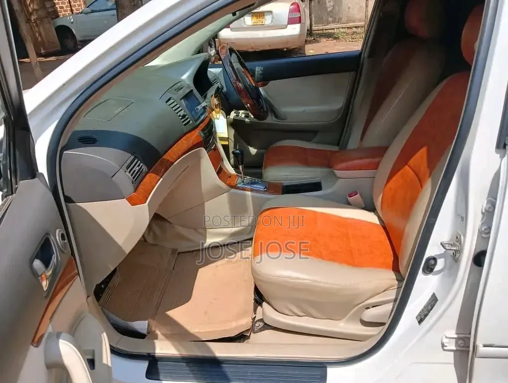 Toyota Premio 2008 White