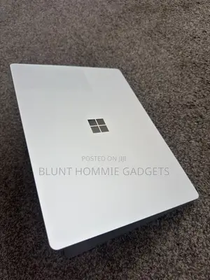 Laptop Microsoft Surface Laptop 4 8GB Intel Core i7 SSD 256GB