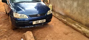 Toyota Corolla 1999 Blue