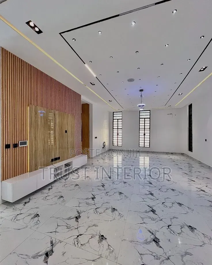 Gypsum Interior Makers 8654