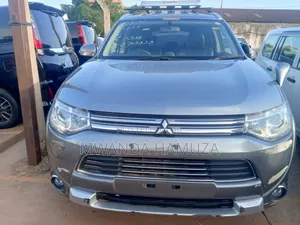 Mitsubishi Outlander 2012 Gray