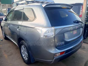 Mitsubishi Outlander 2012 Gray