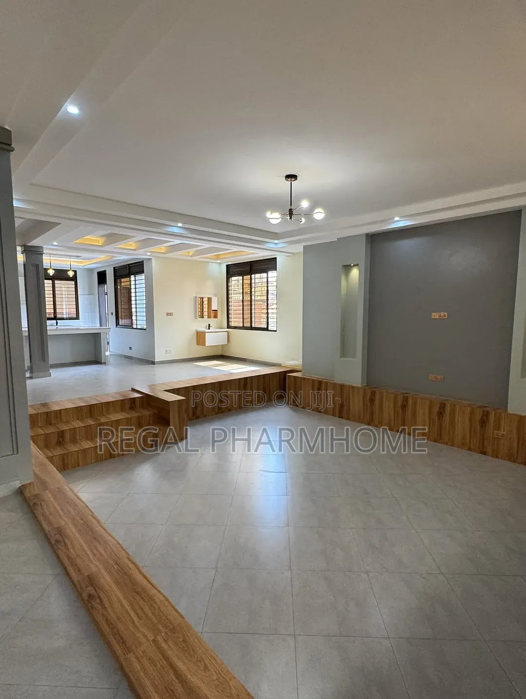4bdrm Duplex in Mutungo, Central Division for rent