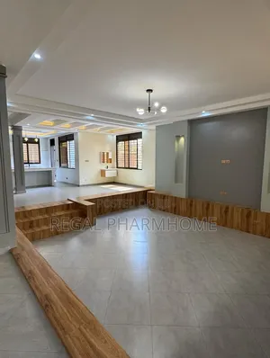 4bdrm Duplex in Mutungo, Central Division for rent