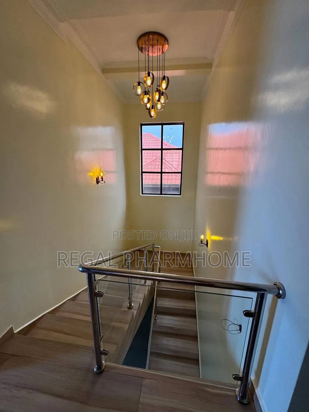 4bdrm Duplex in Mutungo, Central Division for rent