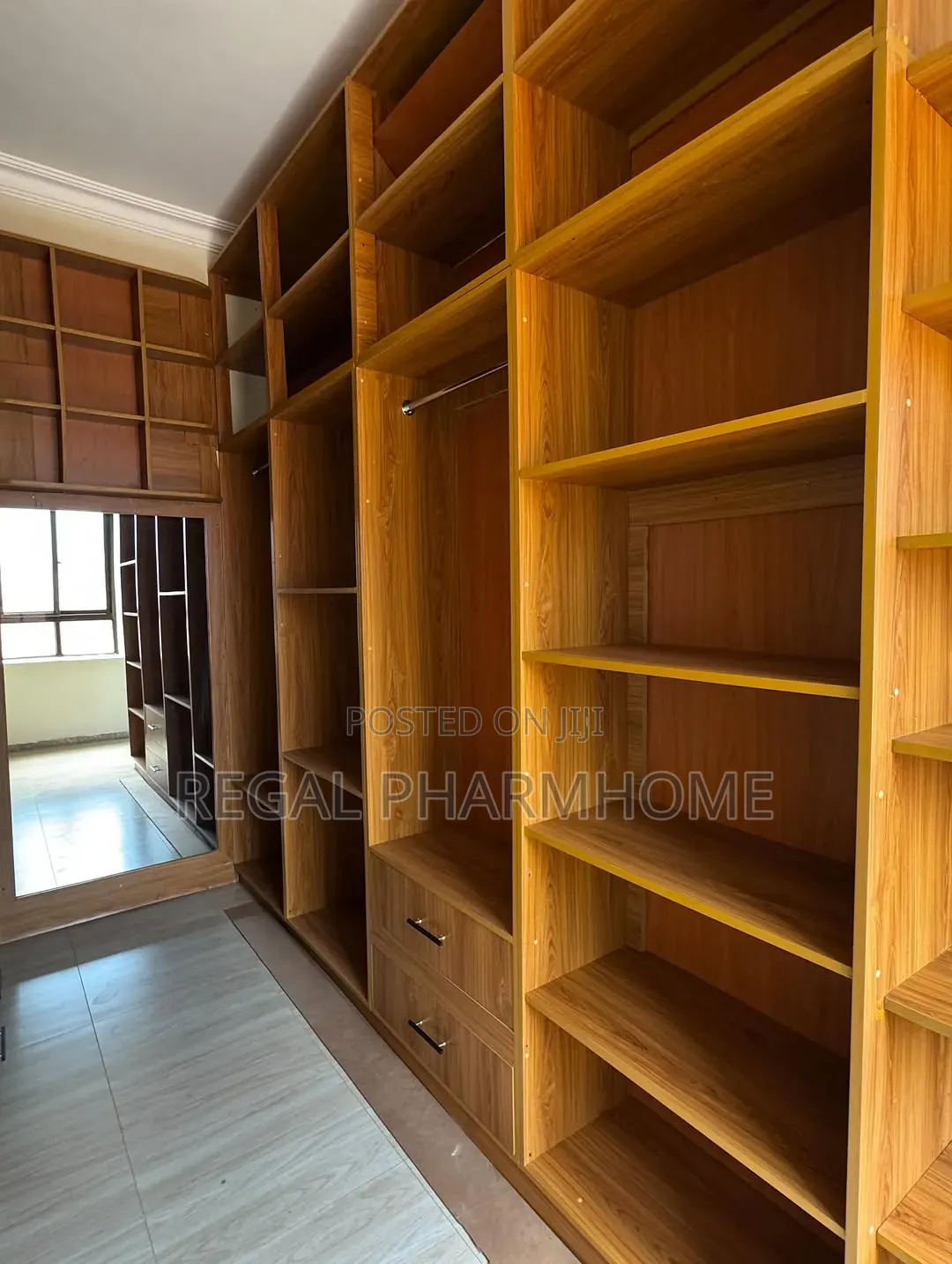 4bdrm Duplex in Mutungo, Central Division for rent