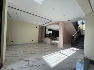4bdrm Duplex in Bugolobi, Central Division for rent