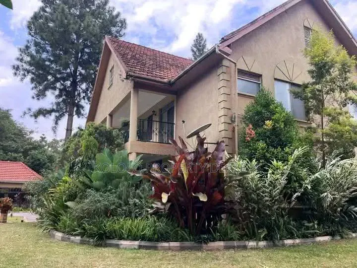 5bdrm Duplex in Naguru, Central Division for sale
