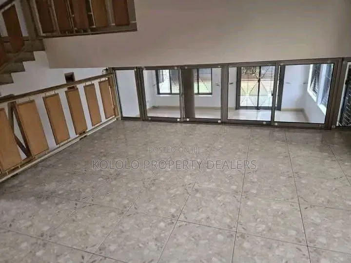 5bdrm Duplex in Naguru, Central Division for rent