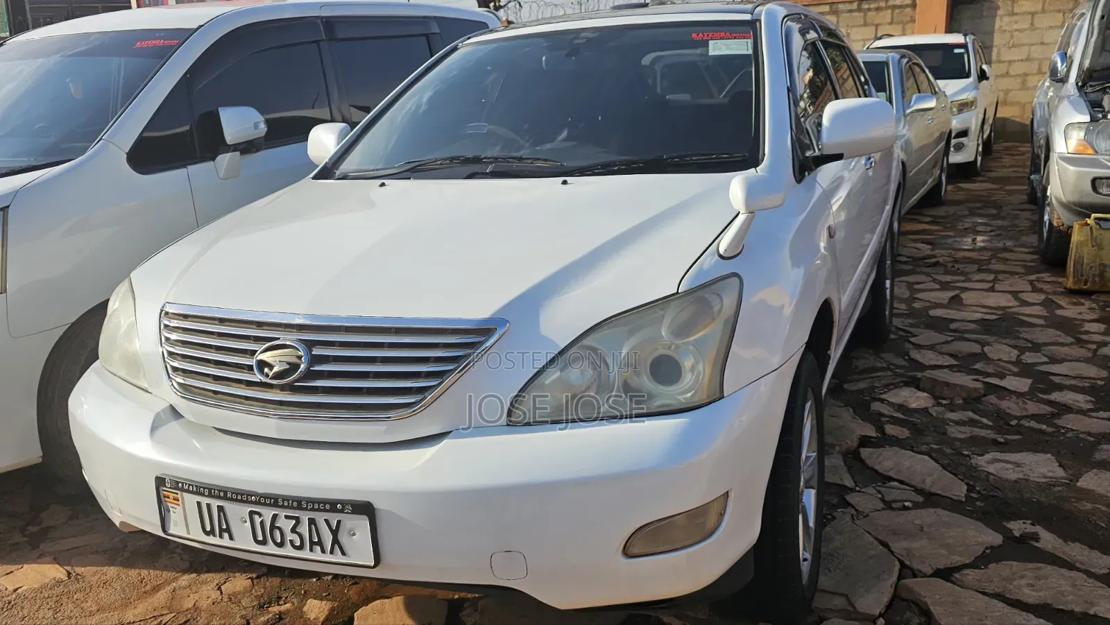 Toyota Harrier 2010 White