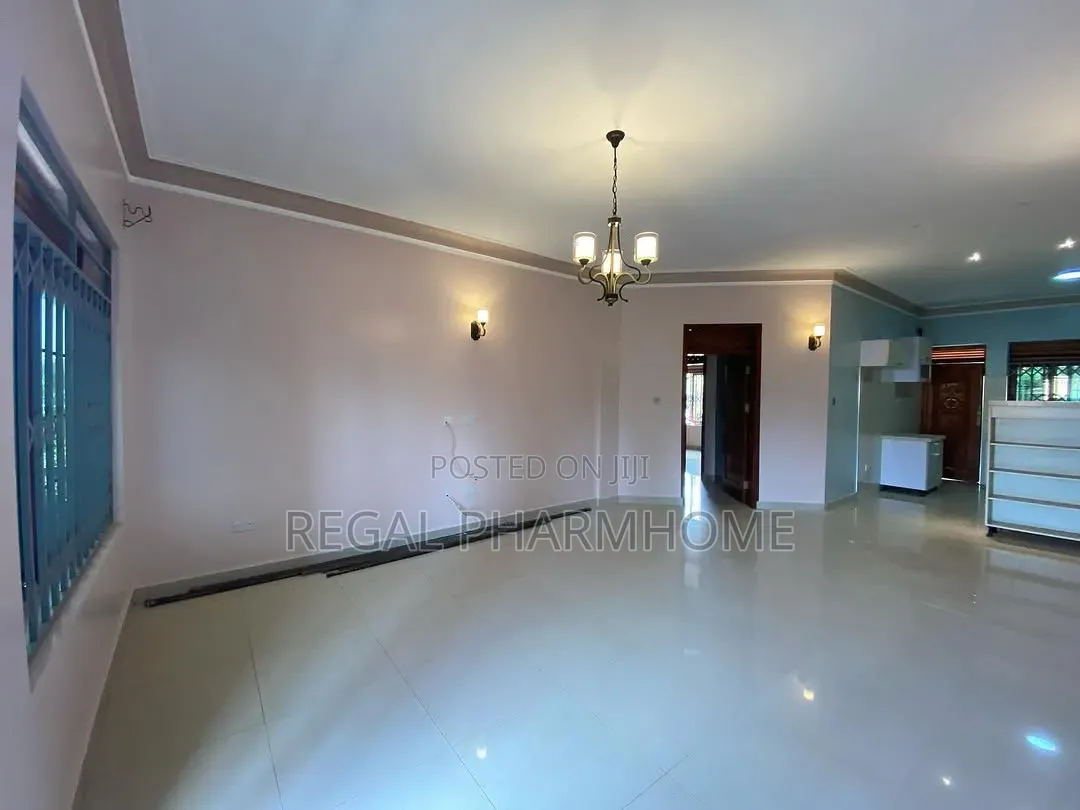 2bdrm Apartment in Mutungo, Central Division for rent