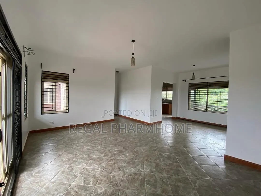 3bdrm Apartment in Lubowa, Central Division for rent