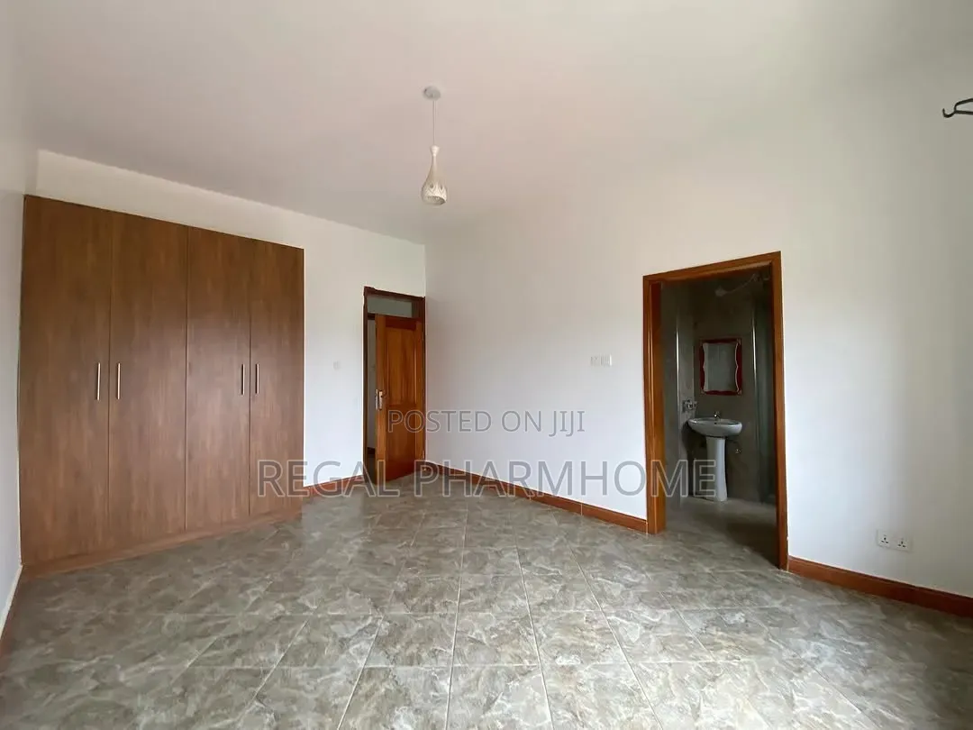 3bdrm Apartment in Lubowa, Central Division for rent