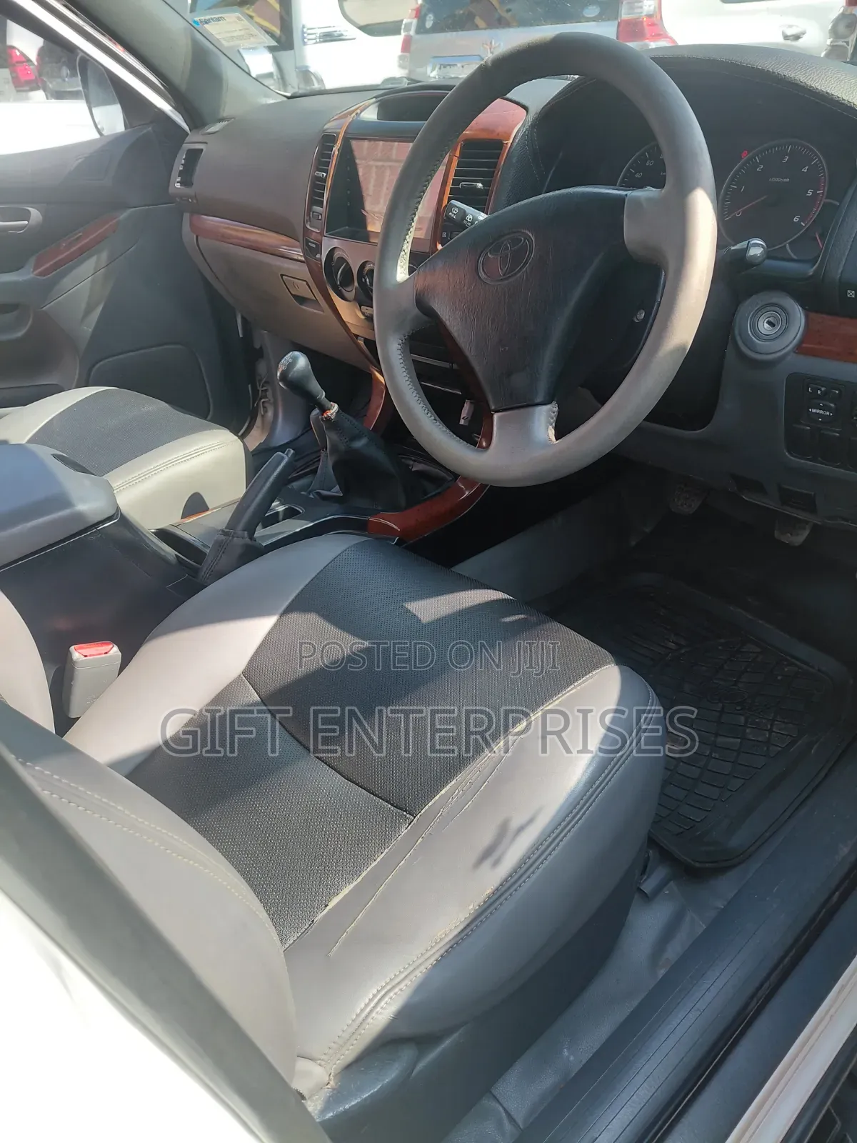 Toyota Land Cruiser Prado 2007 Silver