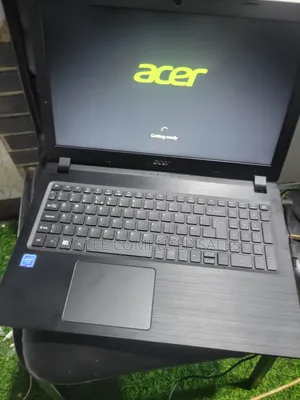Laptop Acer Aspire 1 A114-31 4GB Intel Celeron HDD 250GB