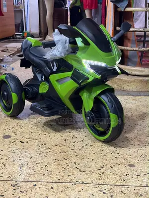 Stylish Electric Kids Rechargeable Motorcycle