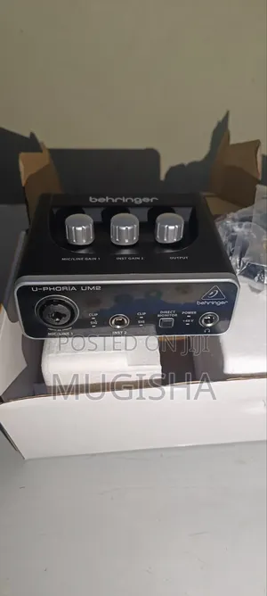Behringer Soundcard Um2