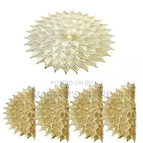 Gold Table Mats in a Dozen