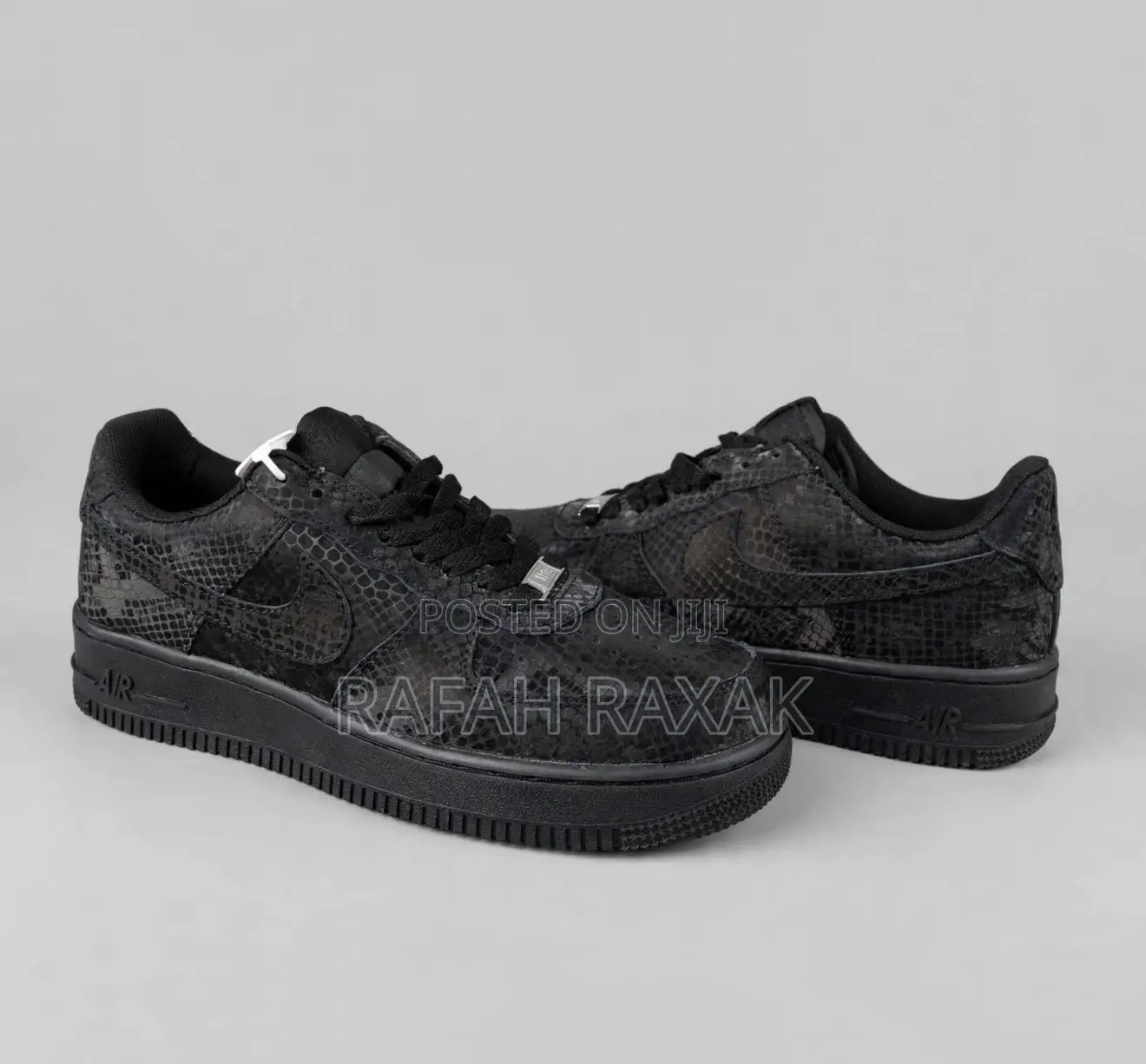 Original Nike Air Force 1 Low X Kobe Bryant “Triple Black” Sneakers