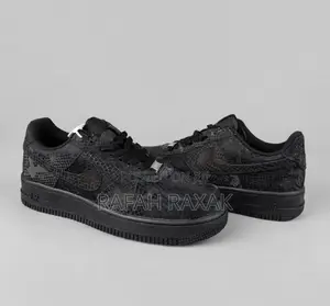 Original Nike Air Force 1 Low X Kobe Bryant “Triple Black” Sneakers