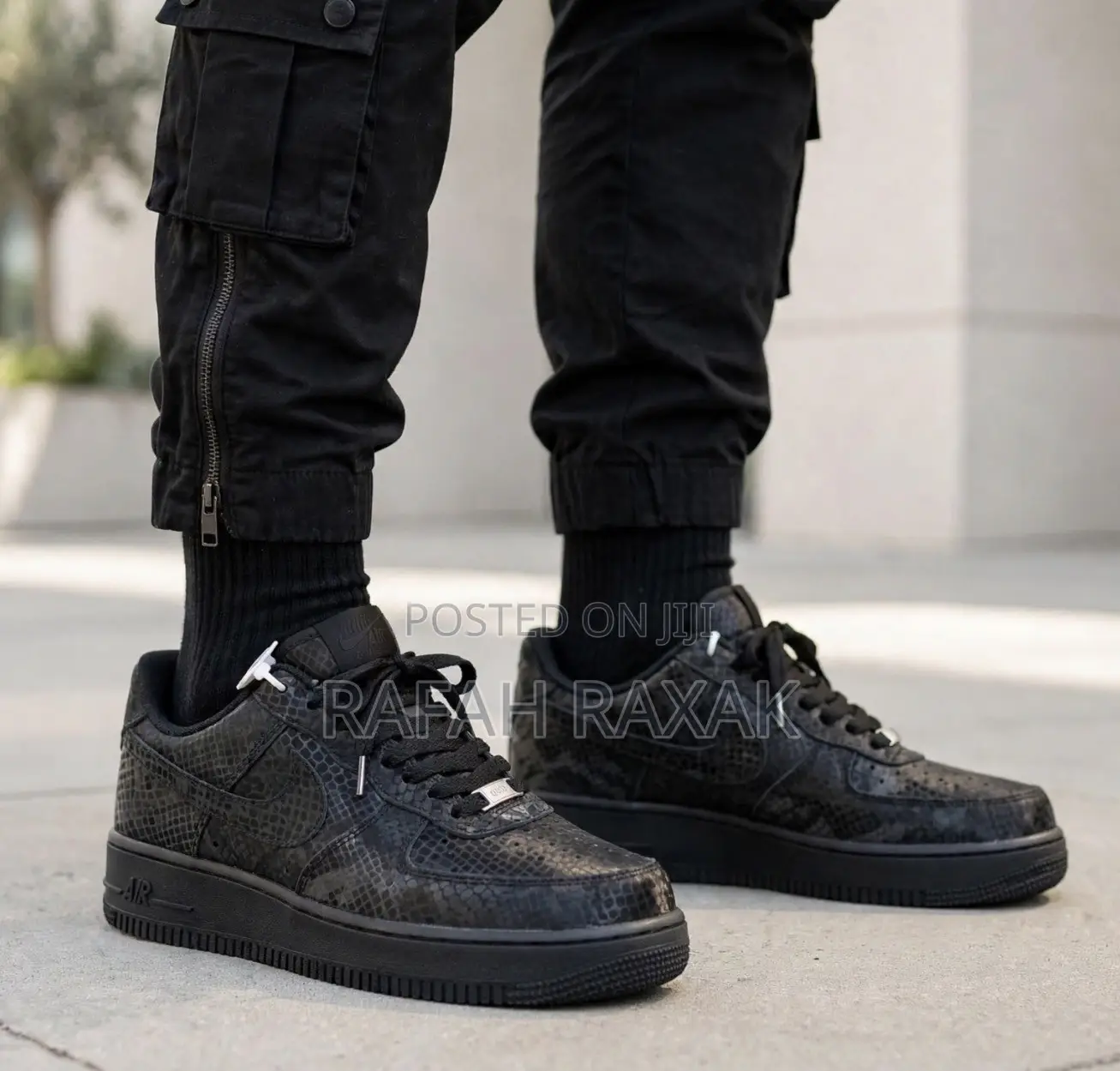 Original Nike Air Force 1 Low X Kobe Bryant “Triple Black” Sneakers