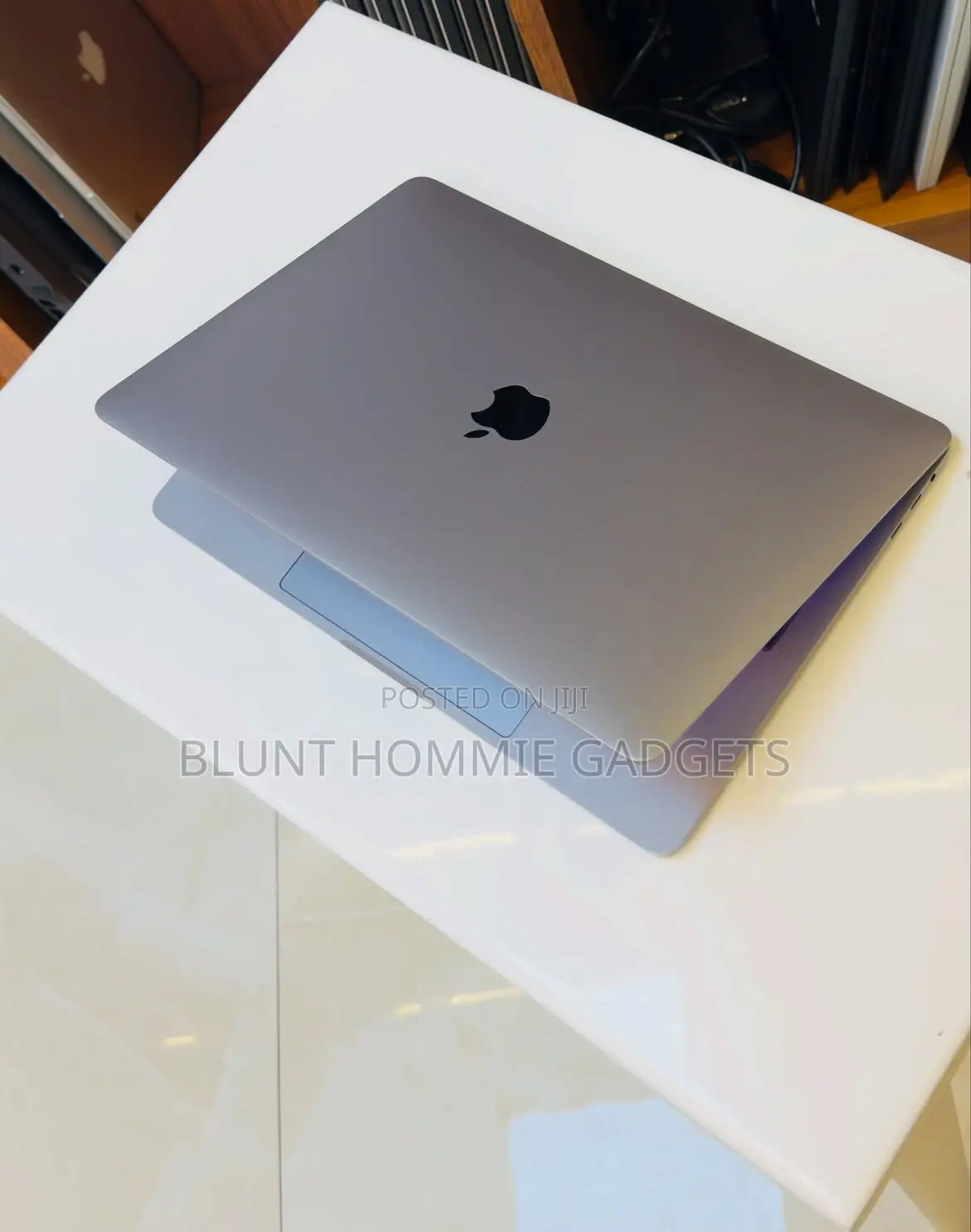 Laptop Apple MacBook Pro 2017 8GB Intel Core i7 SSD 1T