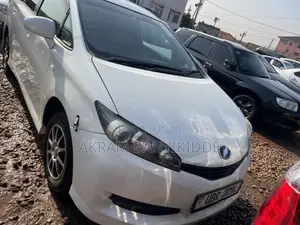 Toyota Wish 2011 White