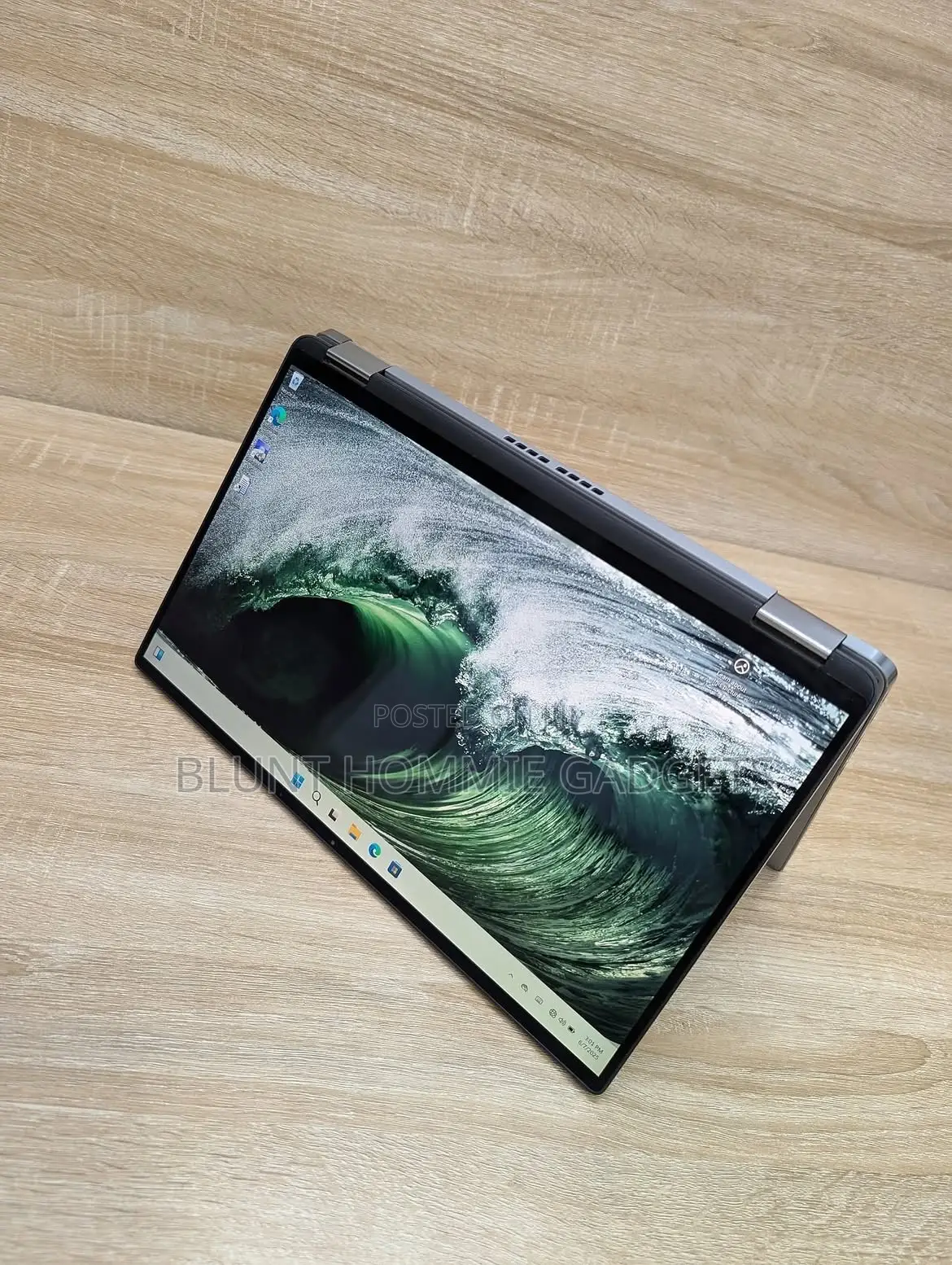 Laptop Dell Latitude 7400 2-in-1 16GB Intel Core i7 SSD 256GB