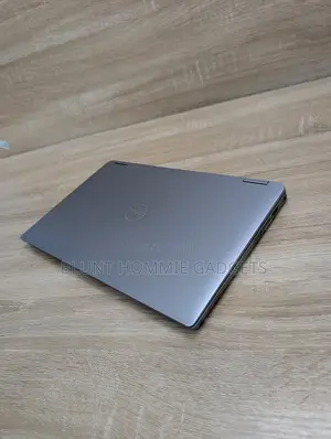 Laptop Dell Latitude 7400 2-in-1 16GB Intel Core i7 SSD 256GB